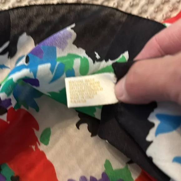 Silken by Berkshire vintage scarf - Picture 3 of 5